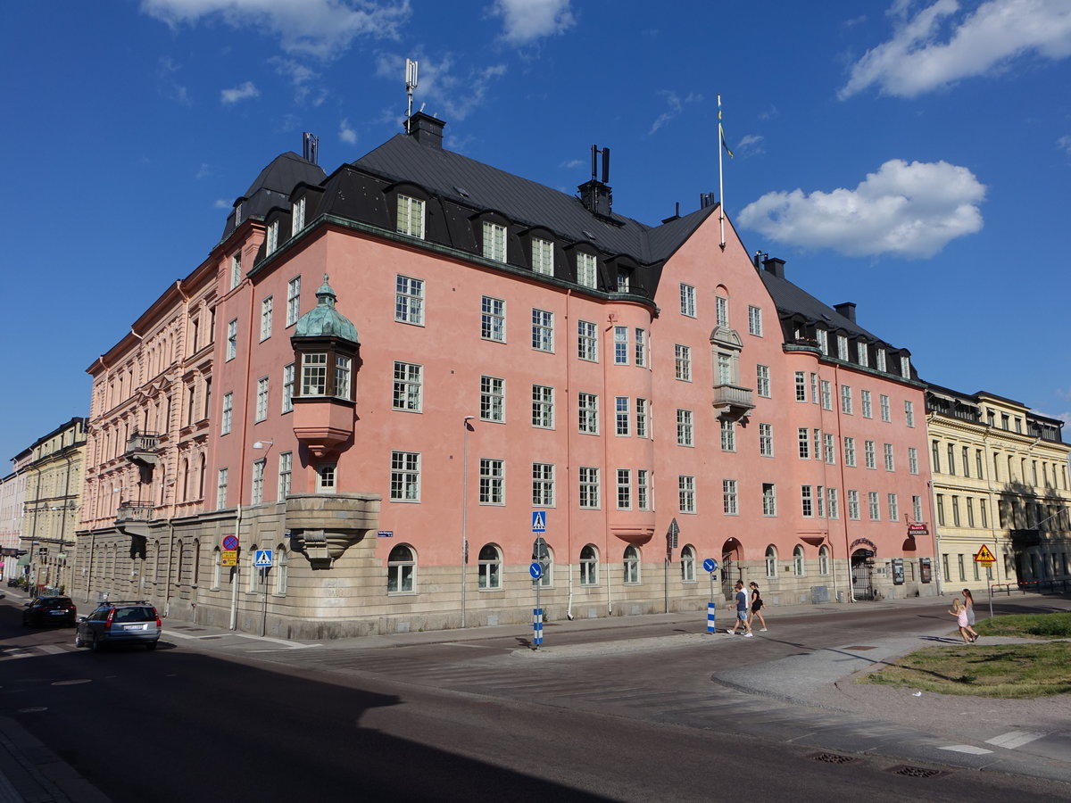Uppsala, Gebude der Katarinaschule in der Nedre Slottsgatan (03.06.2018)