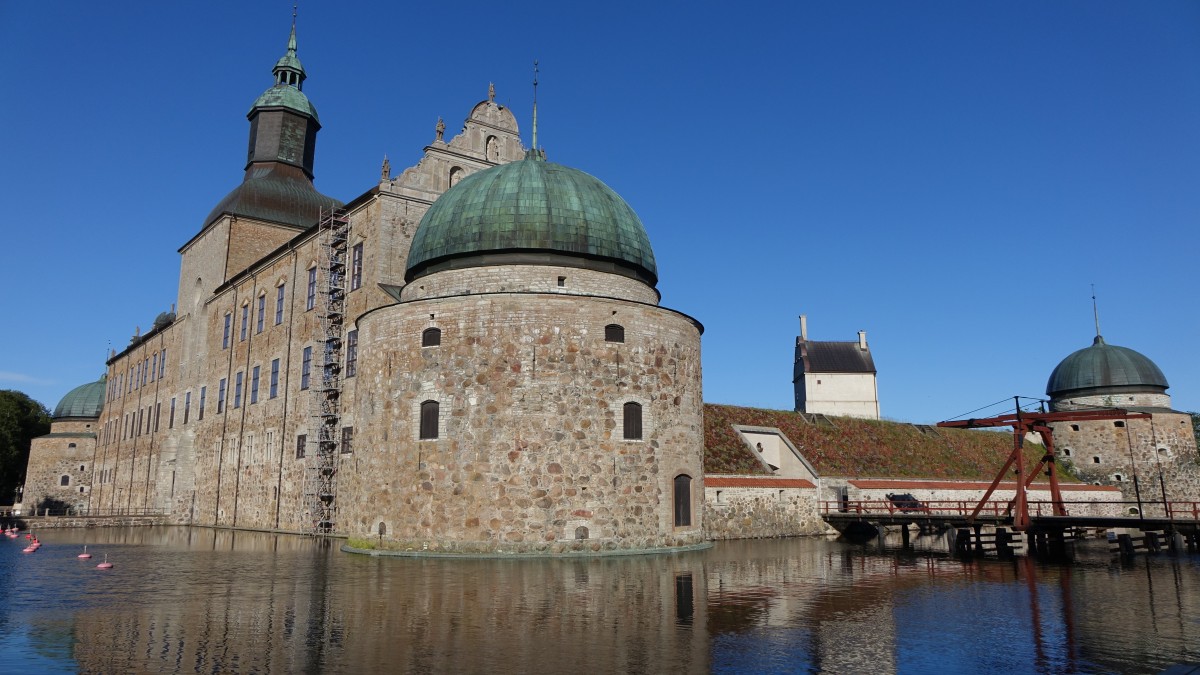 Vadstena, Schloss, erbaut ab 1545 durch Gustav Vasa, ausgebaut unter Johan III. als 
Renaissanceschlo´, bis 1716 Residenz der kgl. Familie (16.06.2015)