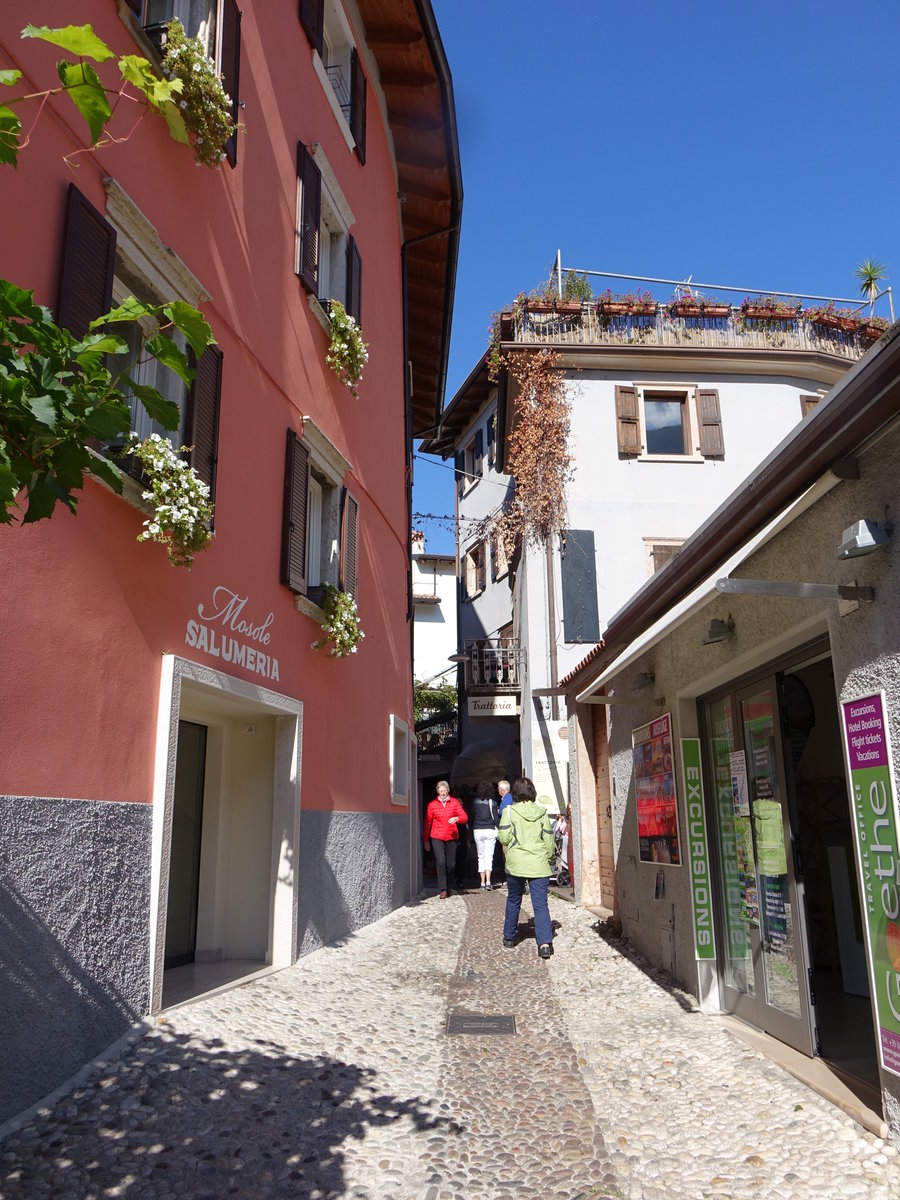Via Castello in Malcesine (07.10.2016)
