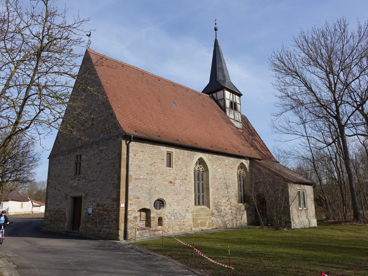 Wsserndorf, St. Cyriakus Kirche, kleine Saalkirche mit eingezogenem Chor, erbaut 1496 (09.03.2015)