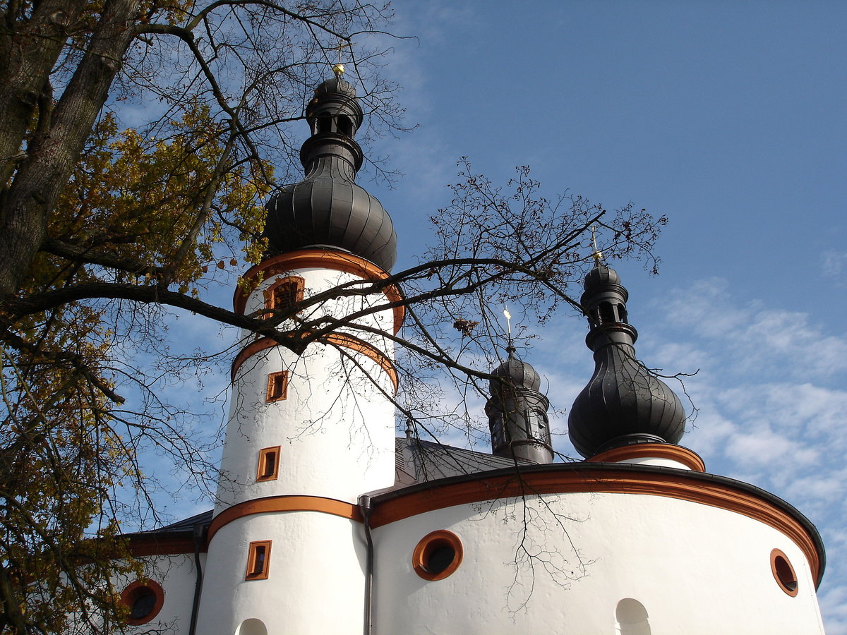Waldsassen, die drei Trme der Wallfahrtskirche  Kappl , symbolisieren die Dreifaltigkeit, die Kirche wurde 1685-89 von Georg Dientzenhofer erbaut, Okt.2009