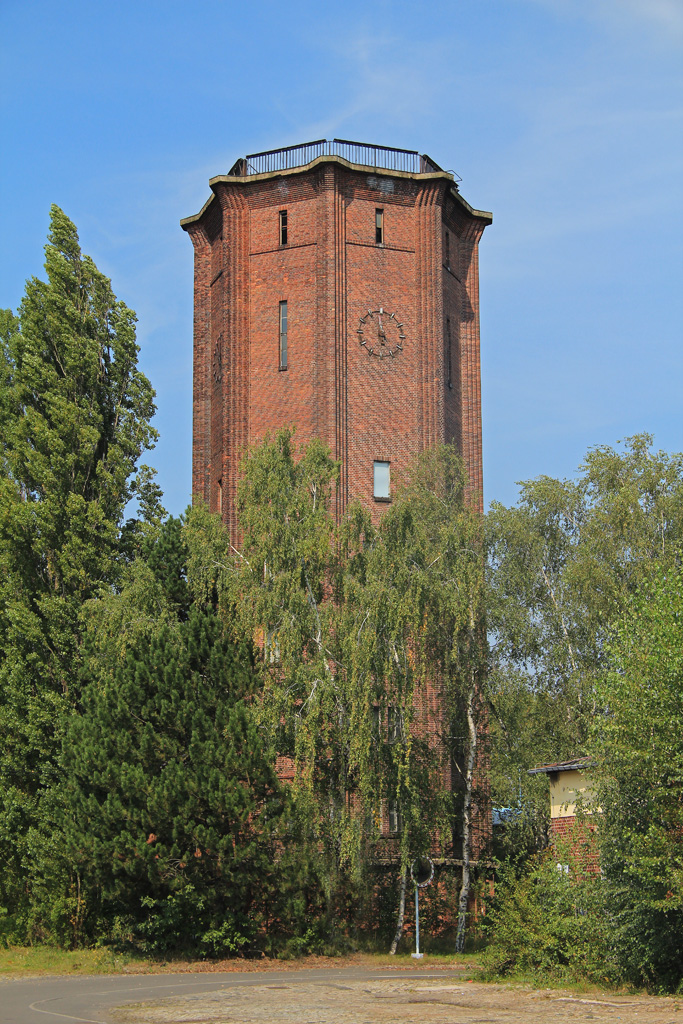 Wasserturm des ehem.RAW Leipzig-Engelsdorf im September 2014
