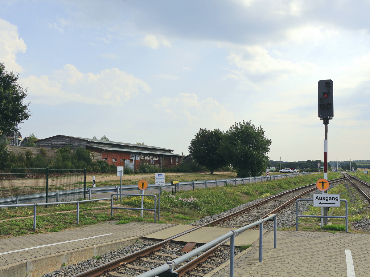 Weg vom Bahnhof Koserow zum Karls Erlebnis-Dorf Koserow am 01. September 2019.