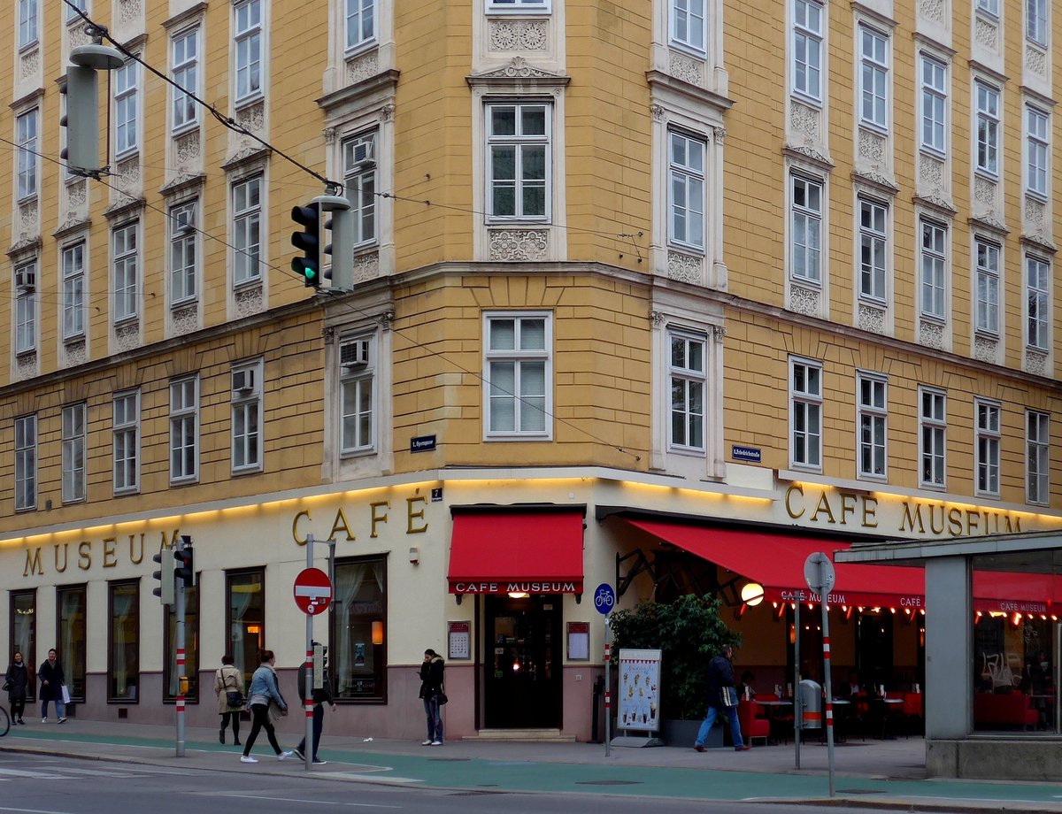 Wien, Caf Museum im 1. Wiener Gemeindebezirk unweit des Karlsplatzes, aufgenommen am 21.09.2017.