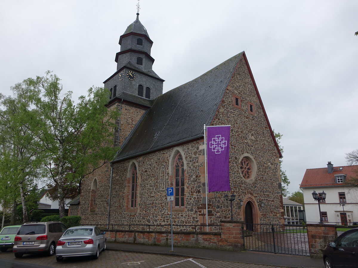 Wieseck, evangelische Kirche, erbaut im 13. Jahrhundert (30.04.2022)