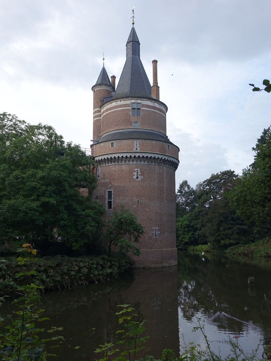 Wijk-bij-Duurstede, Kastellruine, runder Eckturm 15. Jahrhundert (20.08.2016)