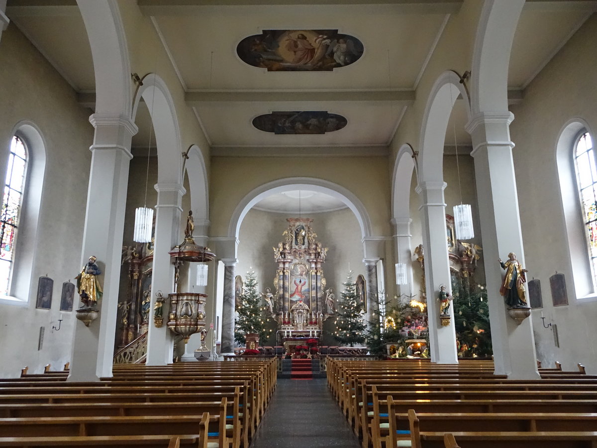 Winden im Elztal, Innenraum der kath. Pfarrkirche St. Stephan, erbaut von 1835 bis 1842 (01.01.2019)