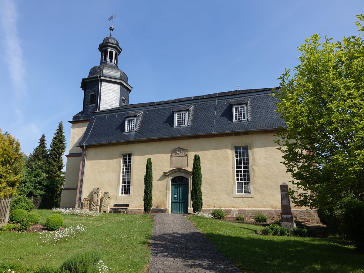 Wommen, evangelische Kirche, erbaut im 16. Jahrhundert (03.06.2022)