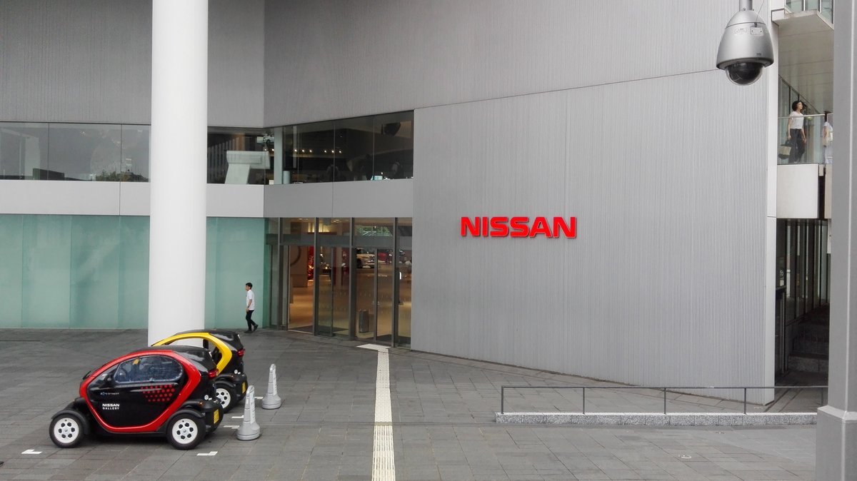 Yokohama. Eingang zur Nissan Headquarters Galerie. Aufgenommen am 04.07.2019.