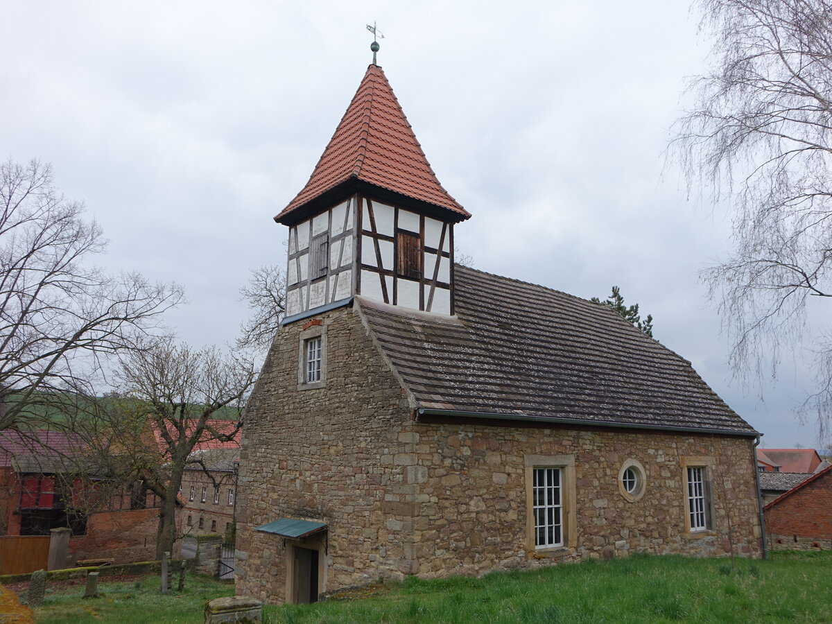 Zeisdorf, evangelische Dorfkirche St. Nicolai, erbaut 1695 (08.04.2023)