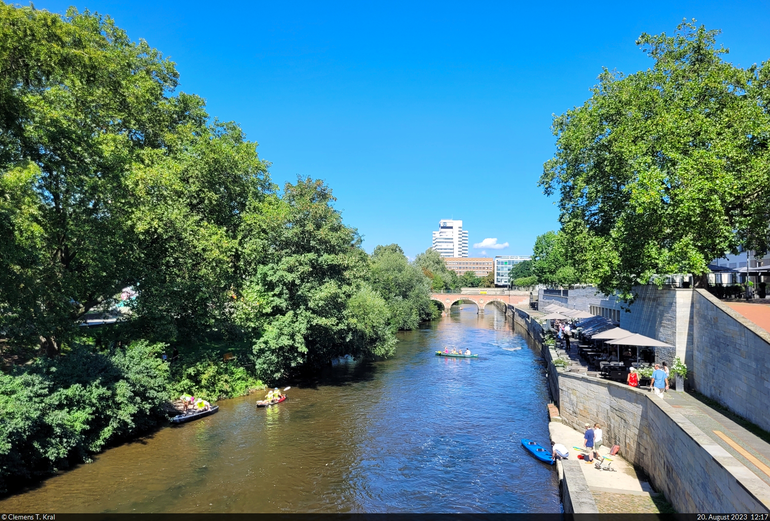 Leine-Ufer in Hannover, unweit der Martin-Neuffer-Brcke. Der Fluss scheint auch ein Anziehungspunkt fr Paddler zu sein.

🕓 20.8.2023 | 12:17 Uhr