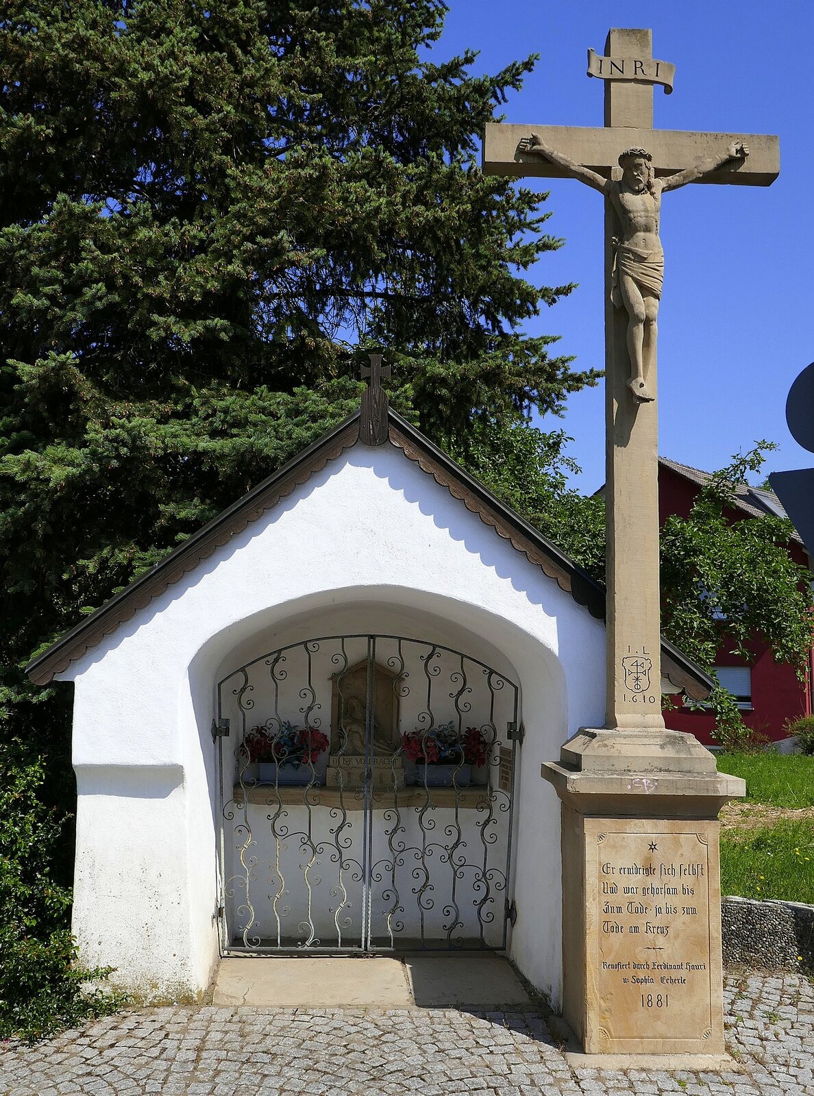 Pfaffenweiler im Markgrflerland, Christuskreuz von 1610, renoviert 1881, Juni 2023
