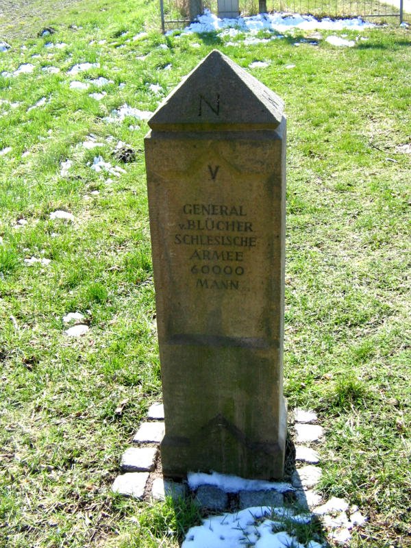 Am Apelstein in Lindenthal steht dieses Kriegerdenkmal - General v. Blcher - Verbndete Schlesische Armee 60000 Mann, 25.03.08