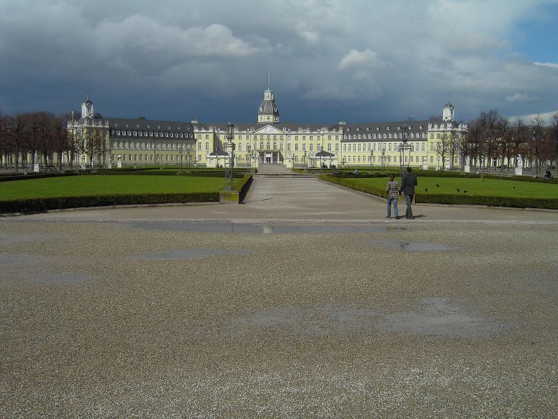 Blick auf das Schloss von Karlsruhe am 3 April 2006
