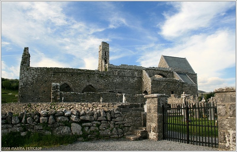 Corcomroe Abbey in der Nhe von Oughtmama, Irland Co. Clare.