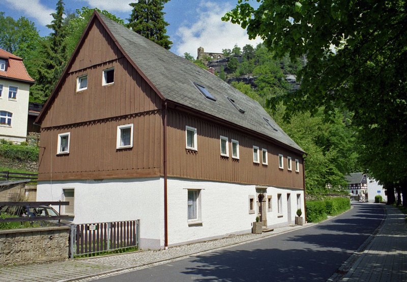 Das Ferienhaus  Zum Schuster  in Oybin; Mai 2005.