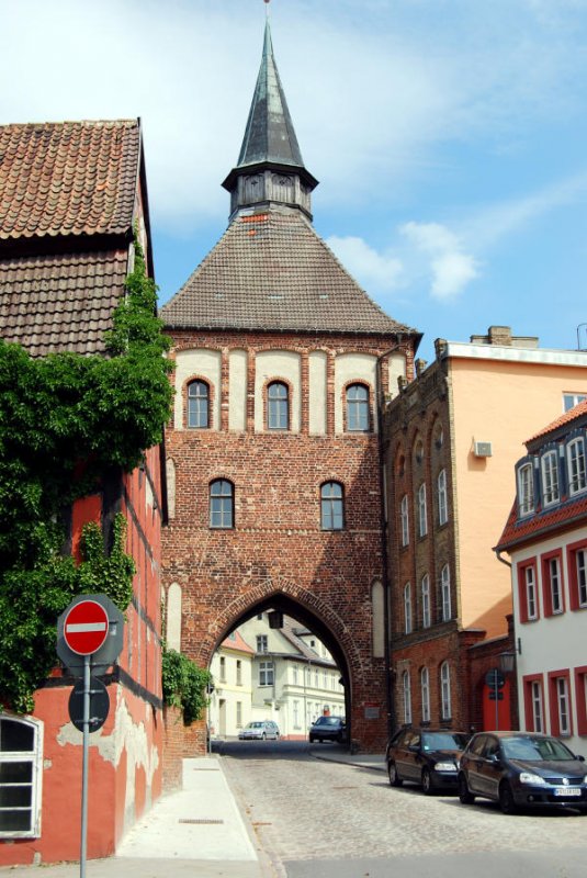 Das Ktertor in Stralsund ist als Teil der Mittelalterlichen Stadtbefestigung erhalten geblieben, 06.07.08