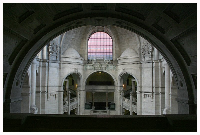 Die grandiose Halle des Rathauses von Hannover. 3.11.2006 (Matthias)