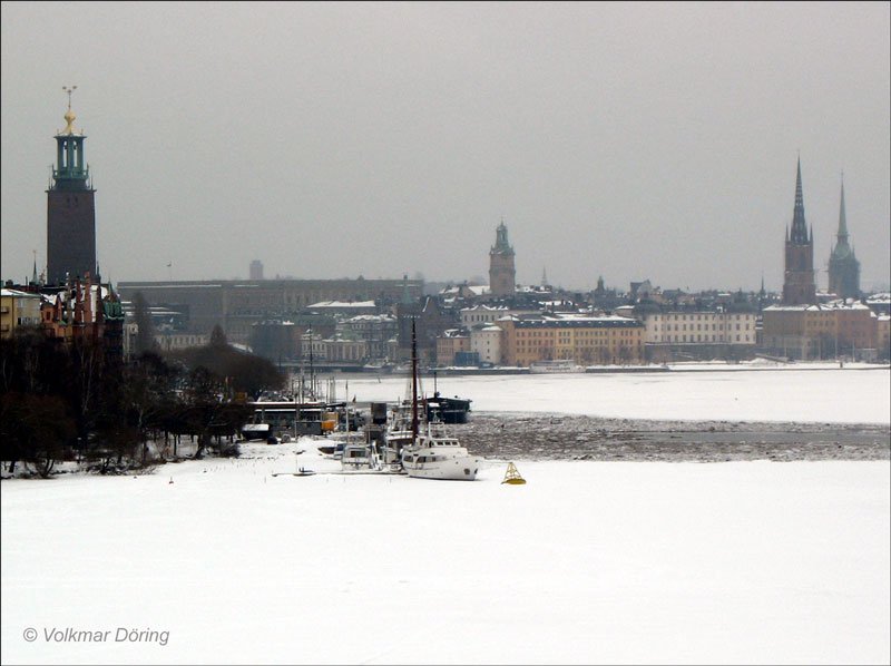 Ein grauer Mrztag in Stockholm mit Blick nach der Altstadt Gamla stan - 14.03.2006
