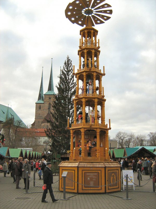 ERFURT, Domplatz mit Weihnachtsmarkt, 2007
