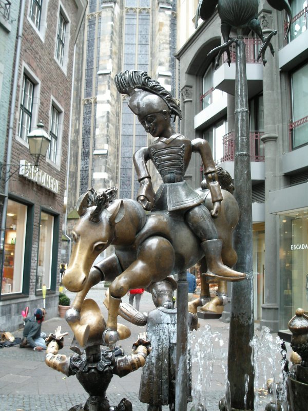 Figurenbrunnen in Aachen.