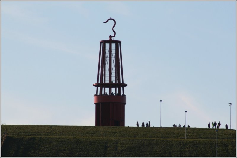 Landmarke das  Geleucht  von Otto Piene auf der Halde Rheinpreussen in Moers. Detailinfos: http://de.wikipedia.org/wiki/Halde_Rheinpreussen