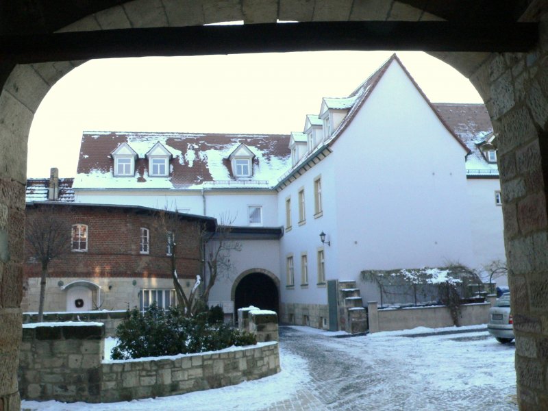 Laucha an der Unstrut - Blick in den Innenhof des Wohnhauses Obere Hauptstrae 10 - Foto vom 11.01.2009