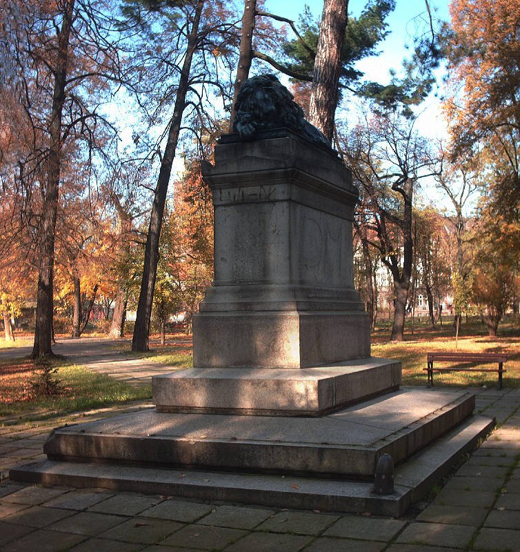 Legnica 01.11.2008. - Park Miejski pomnik poleglych - 1872 / Stadtpark Krigerdenkmal - 1872