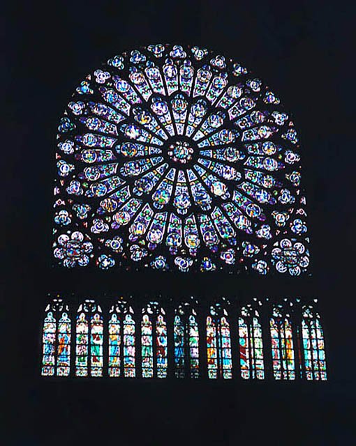 Paris, Kathedrale Notre Dame. Rosenfenster im Querschiff, hochgotisch. Aufwndige Glasmalerarbeit. Scan ab Dia, April 1994