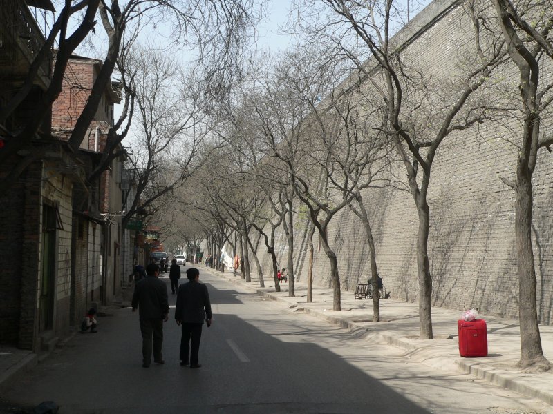 Stadtmauer im Norden. Xi'an April 2006