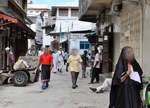 Straenszene in der Altstadt von Stonetown, Sansibar, Tansania.