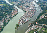 Luftaufnahme von Passau mit Zusammenflu von Inn, Donau und Ilz.