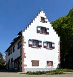 Heimbach, das Alte Schlo aus der Mitte des 16.Jahrhunderts, Mai 2017