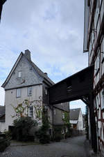 Huser auf dem Schulberg in der historischen Altstadt von Herborn.