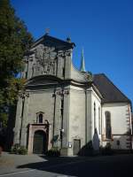 Zell am Harmersbach, Wallfahrtskirche  Maria zu den Ketten , die schmuckreiche Giebelseite, Okt.2010