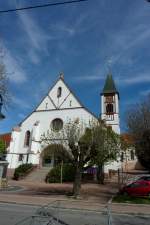 Ehrenstetten im Makgrflerland, die St.Georgskirche wurde 1911-12 erbaut, Mai 2012
