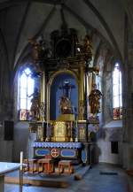 Garmisch-Partenkirchen, der hochbarocke Altar von 1669 in der Alten Pfarrkirche St.Martin, Aug.2014