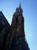 Thann im Elsa,  Turm des gotischen St.Theobald-Mnsters, 76m hoch, wurde 1516 vollendet und zeigt deutliche Nhe zum Baseler Mnster,  Sept.2010
