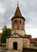 Avolsheim, das Baptisterium St.Ulrich, erbaut um das Jahr 1000, gilt als lteste Kirche im Elsa, Mai 2013