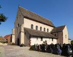 Eschau im Elsa, ehemalige Abteikirche Sankt Trophimus, eine Pfeilerbasilika in ottonischer Architektur, gehrt zu den ersten Klostergrndungen im Elsa um das Jahr 770, Sept.2017