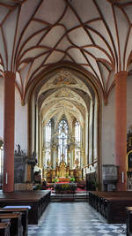 Der Chor der rmisch-katholische Hauptpfarrkirche St.