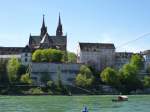 Basel, Blick ber den Rhein mit der Seilfhre  Leu  auf das Mnster, Mai 2015