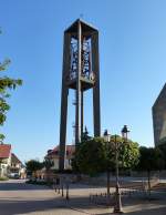 Seltz, der freistehende Glockenturm der Kirche St.Stephan, Sept.2015