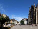 Mlhausen (Mulhouse), Blick ber den Rathausplatz, rechts die Stephanuskirche, Mai 2014