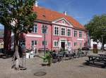 Grenaa, altes Rathaus am Torvet, erbaut 1805 im klassizistischen Stil von Just Moller (07.06.2018)