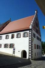 Munderkingen, das ehemalige Spital zum Heiligen Geist, 1371 erstmals erwhnt, der jetzige Bau stammt aus dem 16.Jahrhundert, Aug.2012