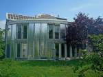 Freiburg im Breisgau, das Solarhaus, erstes energieautarkes Haus in Deutschland, gebaut 1992-93, Bauherr war das Fraunhofer-Institut, Juni 2011
