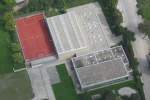 Die Sporthalle und der Sportplatz der Heinz-Barth-Schule Grnwettersbach bei Karlsruhe (Grund- und Hauptschule) aus der Luft (05.09.10)