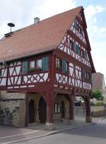 Bauerbach (Bretten), altes Rathaus, erbaut 1585 (30.05.2015)