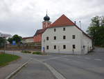 Wilting, Rathaus und sptgotische Pfarrkirche St.